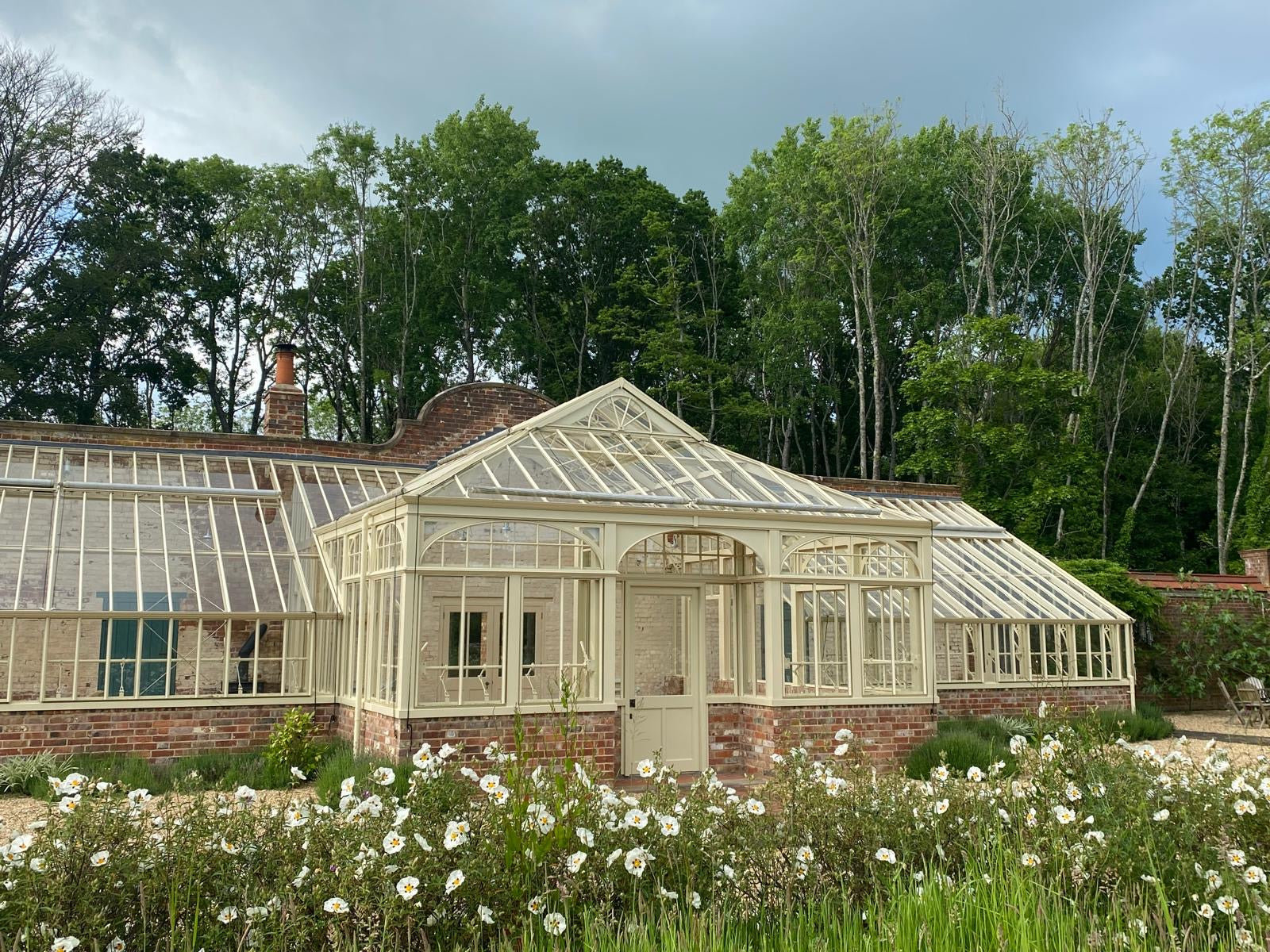 A morning of painting at The Glasshouse, Surrey.